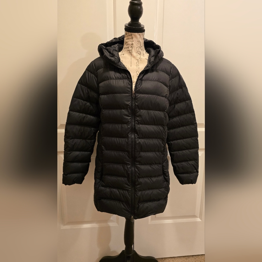 Eddie Bauer CirrusLite EB650 Down Parka Black Medium